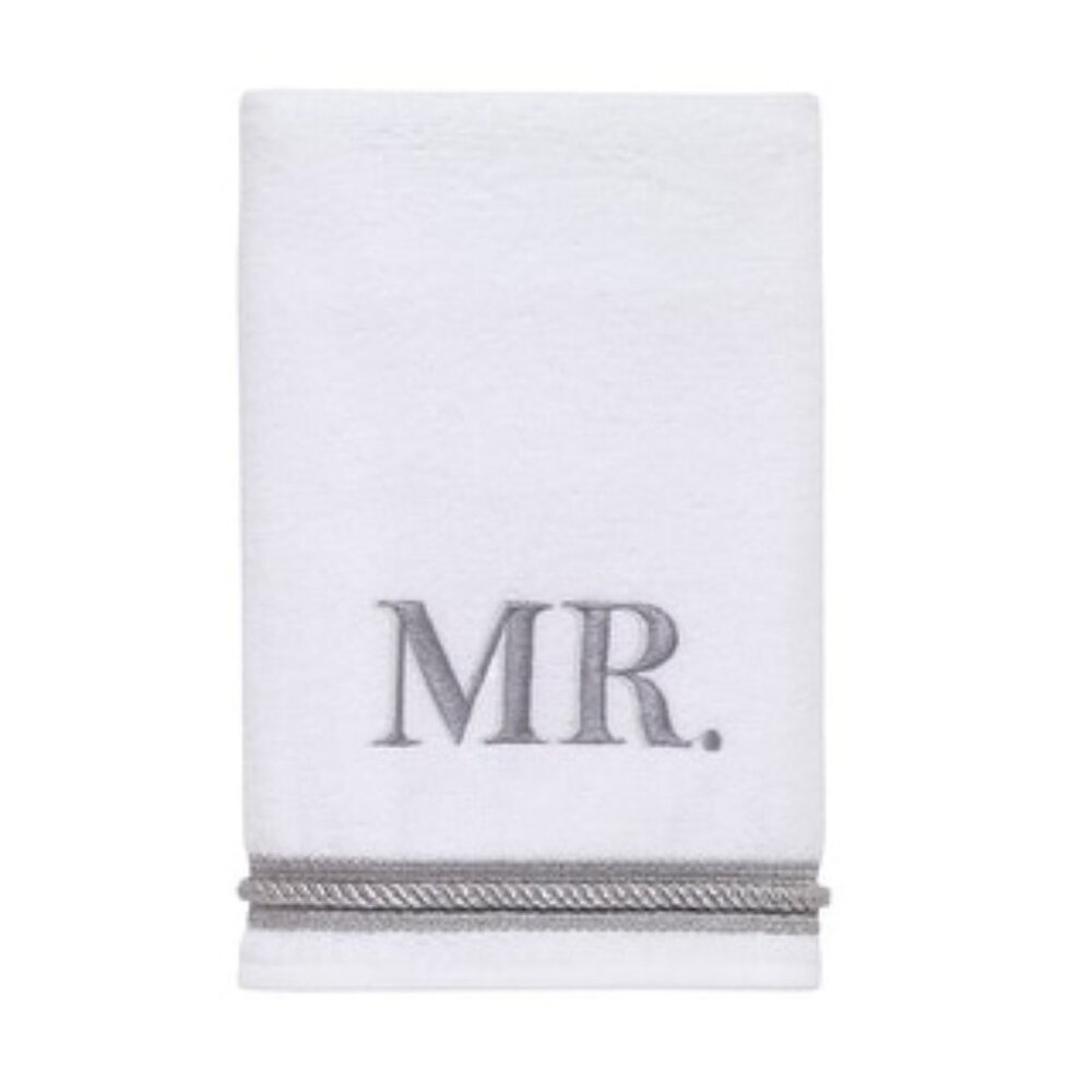 Avanti | Embroidered Mr. hand towel 15.5" x 32" NWT
